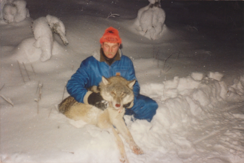 Lippusiimasta iso urossusi Tuupovaarassa.jpg